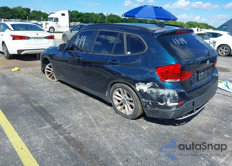 2015 BMW X1 xDrive28I из США, поврежденный, VIN WBAVL1C57FVY30820